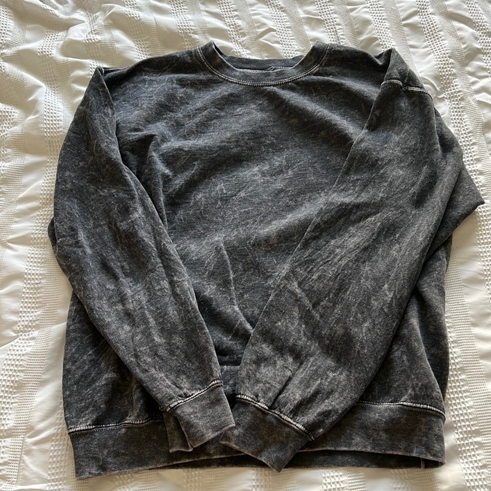 Dark grey crewneck